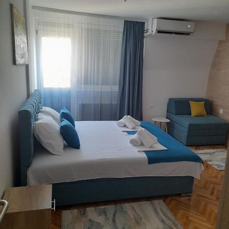 Holiday Apartament Three Ni Extérieur photo